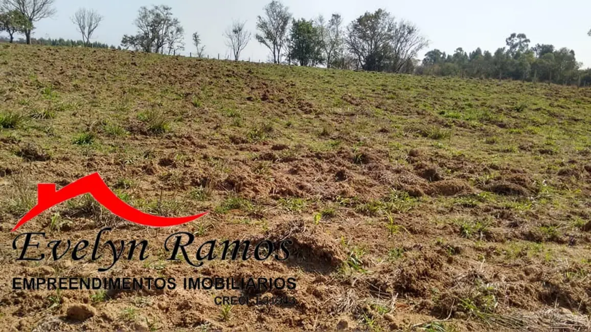 Foto 2 de Terreno / Lote à venda, 4000m2 em Salto De Pirapora - SP