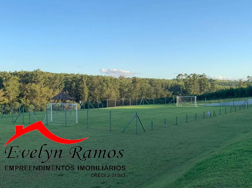 Foto 1 de Terreno / Lote à venda, 1000m2 em Salto De Pirapora - SP