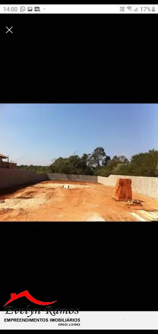 Foto 2 de Terreno / Lote à venda, 675m2 em Salto De Pirapora - SP