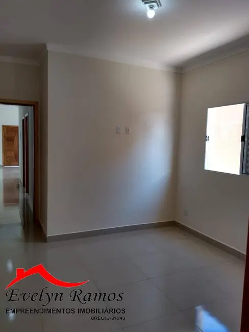 Foto 2 de Casa com 2 quartos à venda, 125m2 em Salto De Pirapora - SP