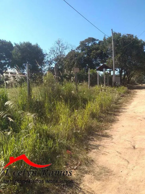 Foto 3 de Terreno / Lote à venda, 1000m2 em Salto De Pirapora - SP