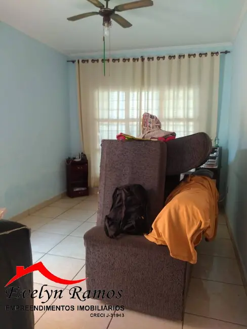 Foto 4 de Casa com 3 quartos à venda, 250m2 em Salto De Pirapora - SP