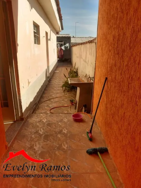 Foto 6 de Casa com 3 quartos à venda, 250m2 em Salto De Pirapora - SP