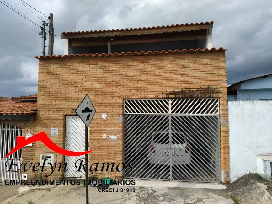 Foto 1 de Casa com 3 quartos à venda, 150m2 em Salto De Pirapora - SP