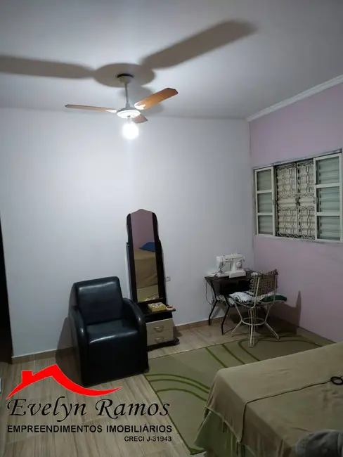 Foto 4 de Casa com 3 quartos à venda, 150m2 em Salto De Pirapora - SP