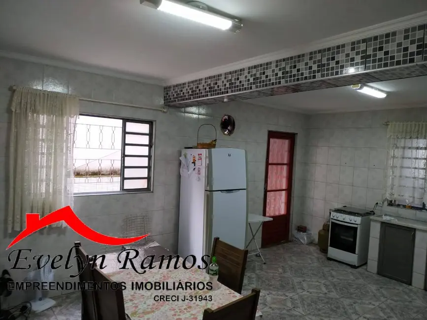 Foto 3 de Casa com 3 quartos à venda, 150m2 em Salto De Pirapora - SP
