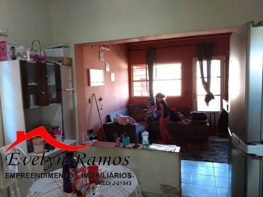 Foto 8 de Casa com 3 quartos à venda, 300m2 em Salto De Pirapora - SP