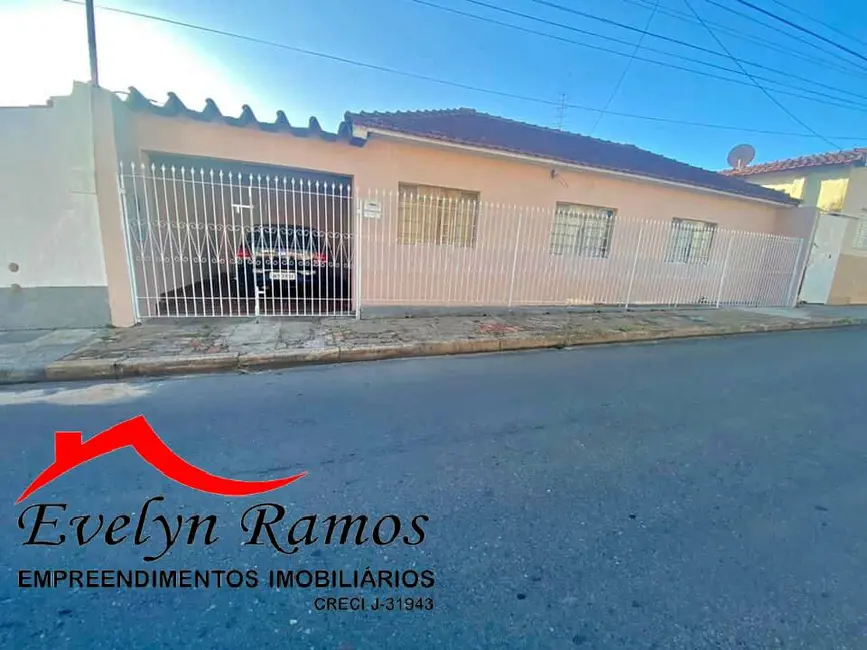 Casa com 4 quartos à venda, 900m2 em Pilar Do Sul - SP - imagem 4 Foto 4 de Casa com 4 quartos à venda, 900m2 em Pilar Do Sul - SP