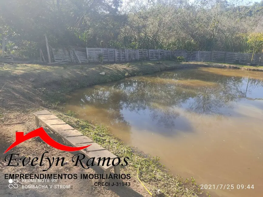 Foto 1 de Chácara com 2 quartos à venda, 1500m2 em Salto De Pirapora - SP