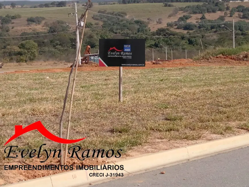 Foto 1 de Terreno / Lote à venda, 250m2 em Salto De Pirapora - SP