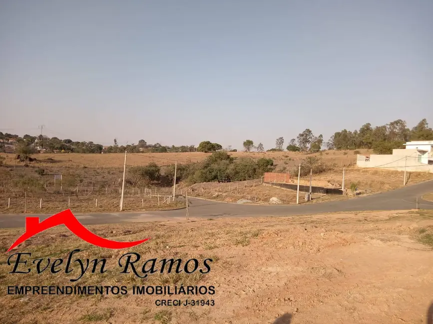 Foto 4 de Terreno / Lote à venda, 250m2 em Salto De Pirapora - SP