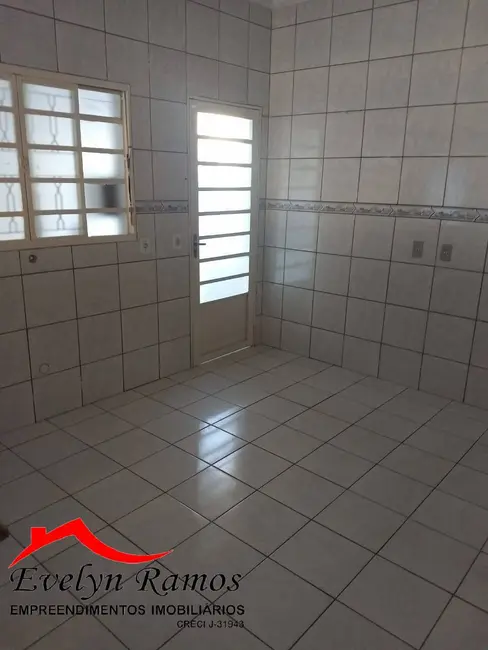 Foto 6 de Casa com 2 quartos à venda em Salto De Pirapora - SP