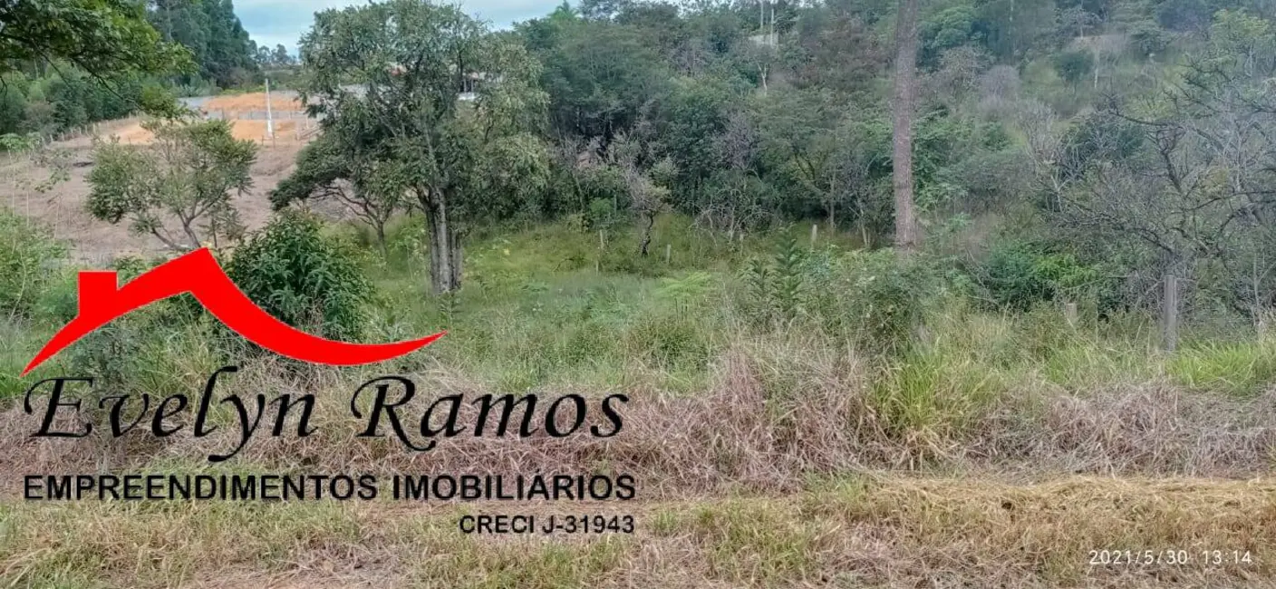 Foto 1 de Terreno / Lote à venda, 1000m2 em Salto De Pirapora - SP