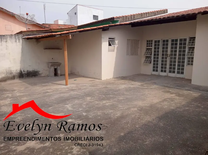 Foto 1 de Casa com 2 quartos à venda em Salto De Pirapora - SP