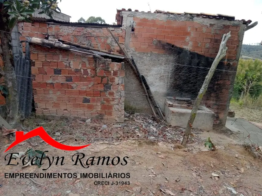 Foto 4 de Casa com 3 quartos à venda, 235m2 em Aracoiaba Da Serra - SP