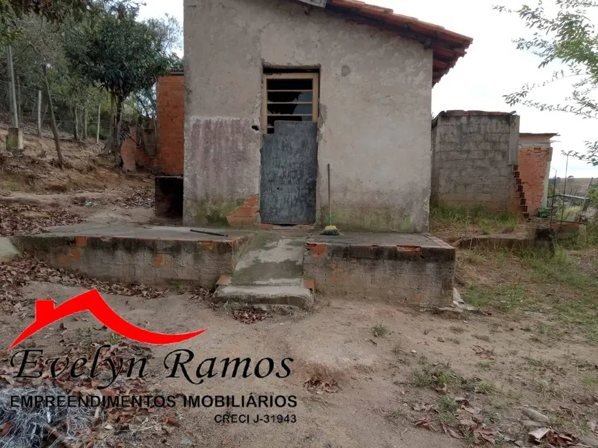 Foto 1 de Casa com 3 quartos à venda, 235m2 em Aracoiaba Da Serra - SP