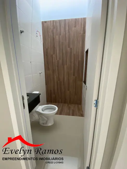 Foto 4 de Casa com 2 quartos à venda, 150m2 em Salto De Pirapora - SP