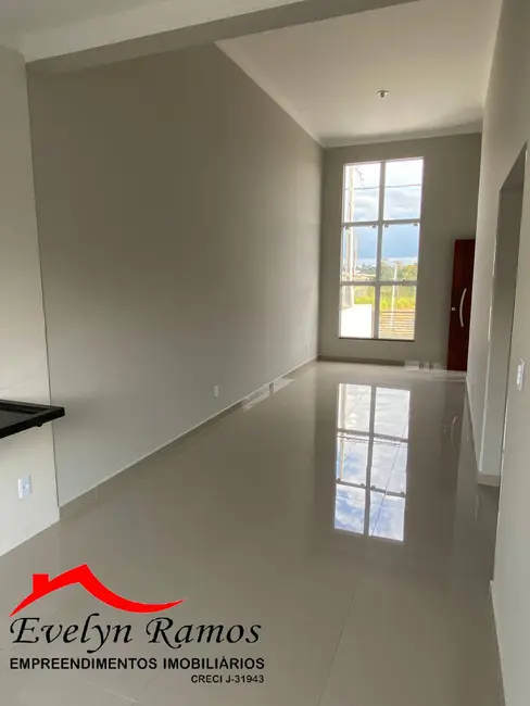 Foto 3 de Casa com 2 quartos à venda, 150m2 em Salto De Pirapora - SP