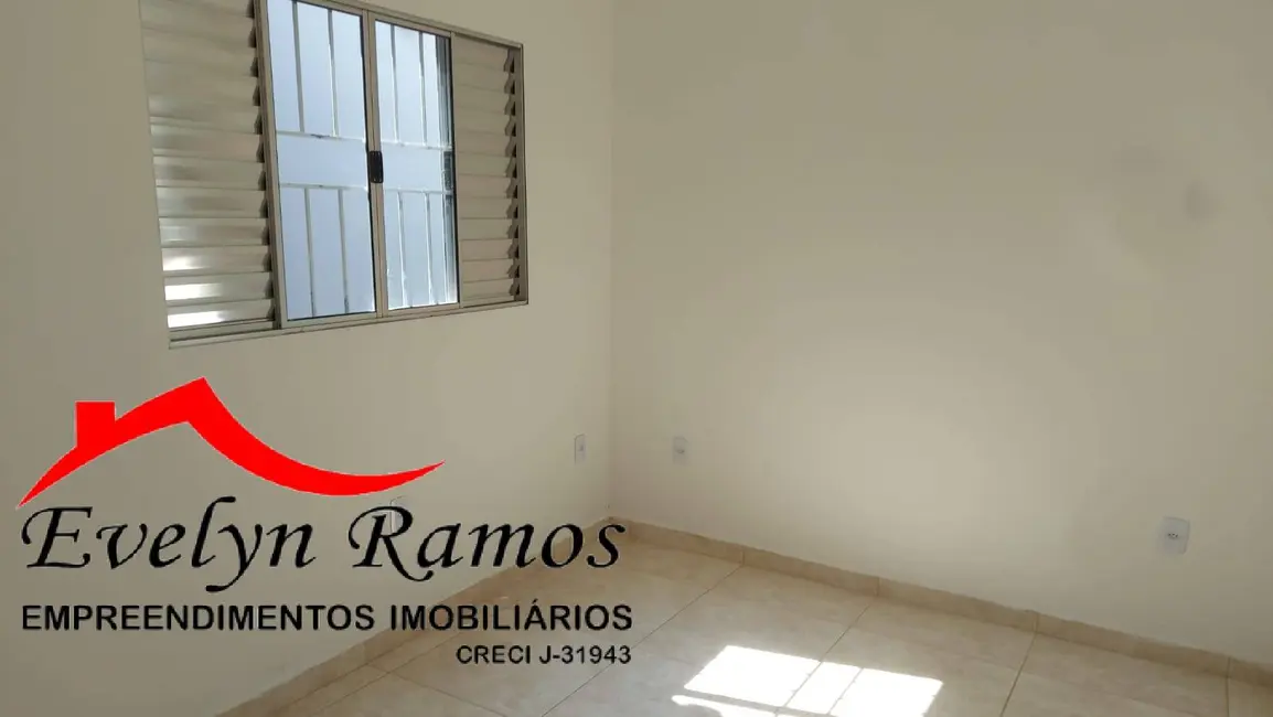Foto 4 de Casa com 2 quartos à venda em Salto De Pirapora - SP