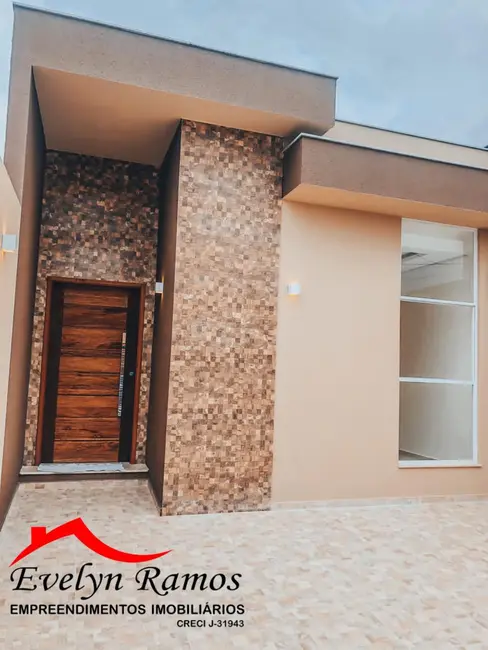 Foto 1 de Casa com 2 quartos à venda, 138m2 em Salto De Pirapora - SP