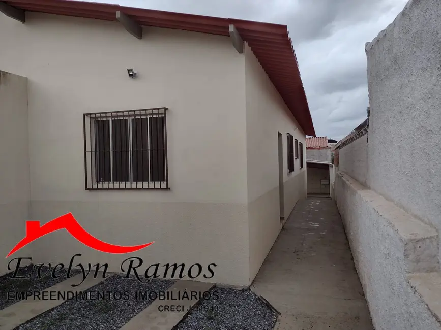 Casa com 2 quartos para alugar em Salto De Pirapora - SP - imagem 2 Foto 2 de Casa com 2 quartos para alugar em Salto De Pirapora - SP