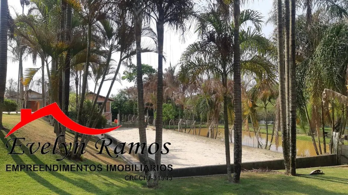 Foto 3 de Chácara com 4 quartos à venda, 3000m2 em Salto De Pirapora - SP