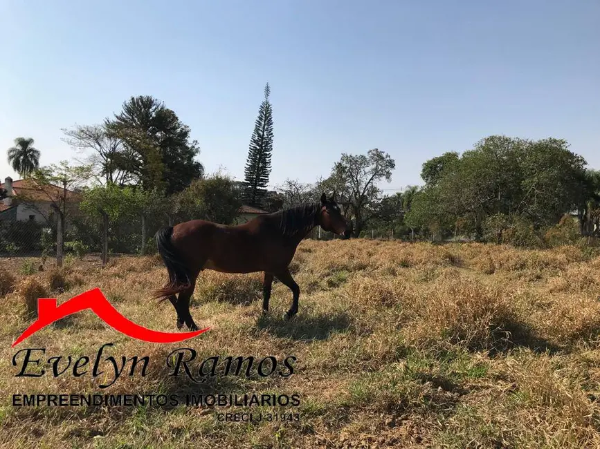 Foto 3 de Terreno / Lote à venda, 2000m2 em Salto De Pirapora - SP