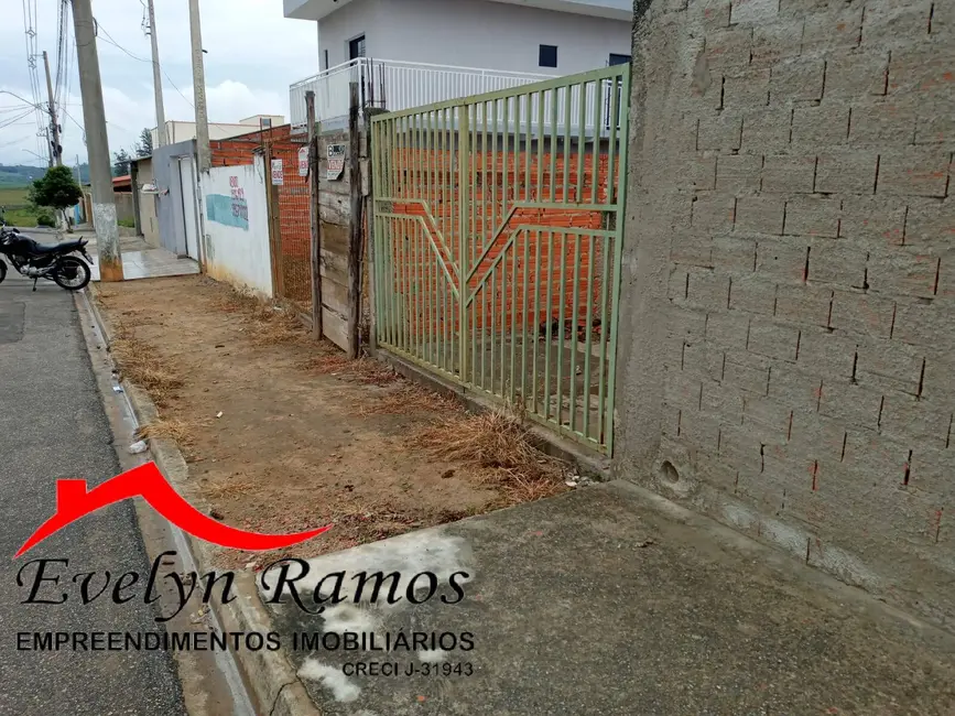 Foto 2 de Casa com 3 quartos à venda, 250m2 em Salto De Pirapora - SP