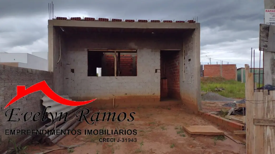 Foto 1 de Casa com 2 quartos à venda, 250m2 em Salto De Pirapora - SP