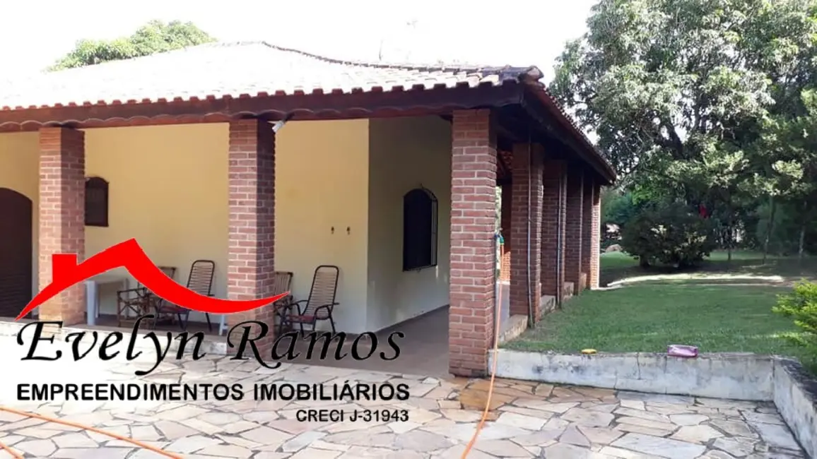 Foto 4 de Chácara com 3 quartos à venda, 3200m2 em Salto De Pirapora - SP