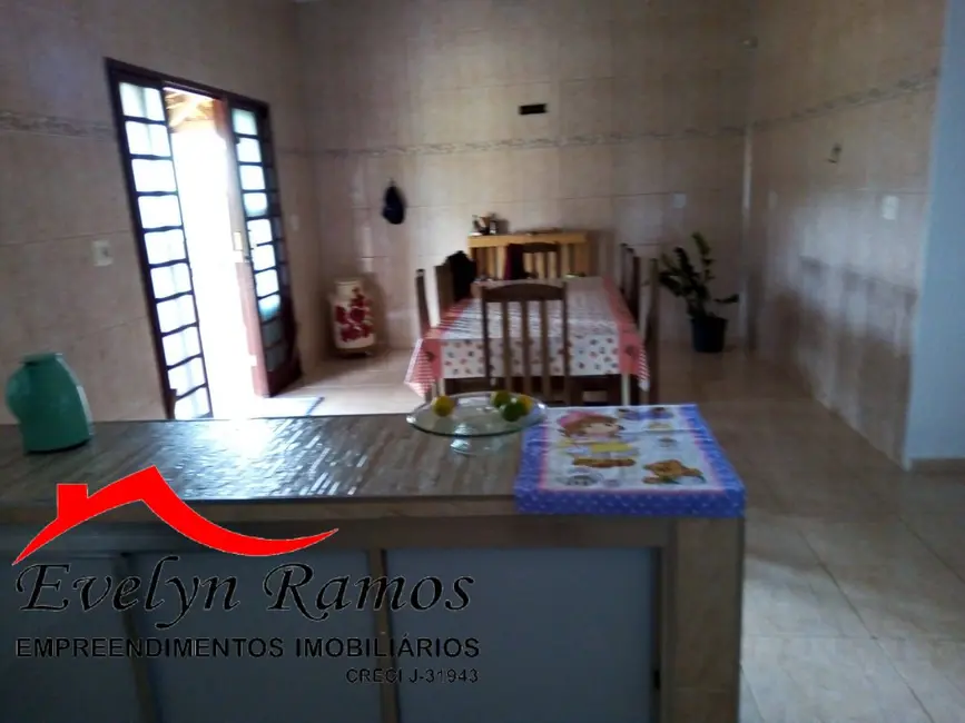 Chácara com 2 quartos à venda, 3650m2 em Sarapui - SP - imagem 8 Foto 8 de Chácara com 2 quartos à venda, 3650m2 em Sarapui - SP