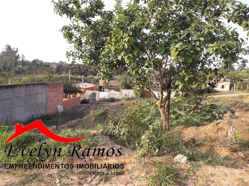 Foto 1 de Terreno / Lote à venda, 400m2 em Salto De Pirapora - SP