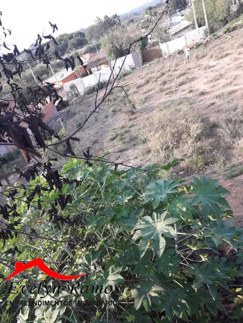 Foto 3 de Terreno / Lote à venda, 400m2 em Salto De Pirapora - SP