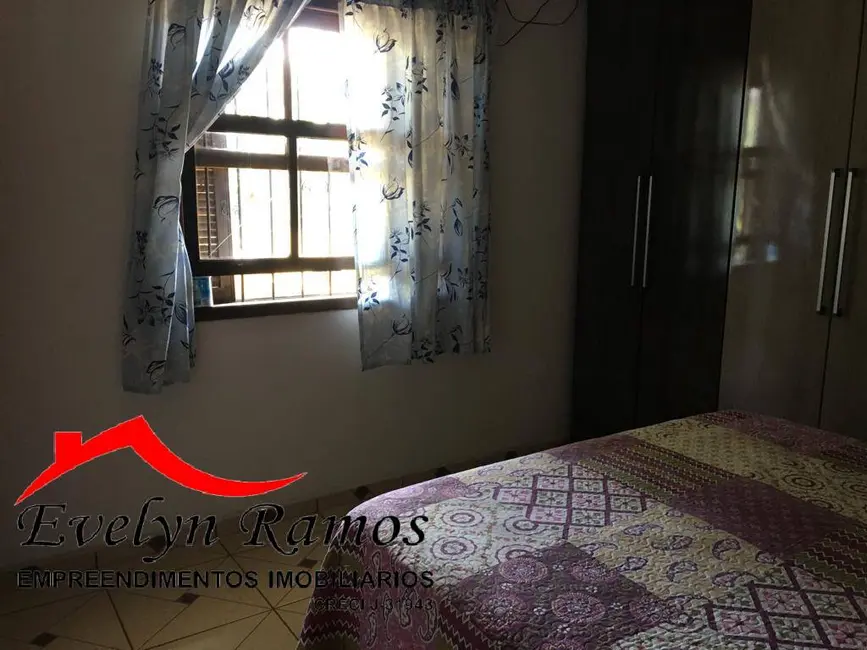 Foto 6 de Casa com 4 quartos à venda, 267m2 em Salto De Pirapora - SP