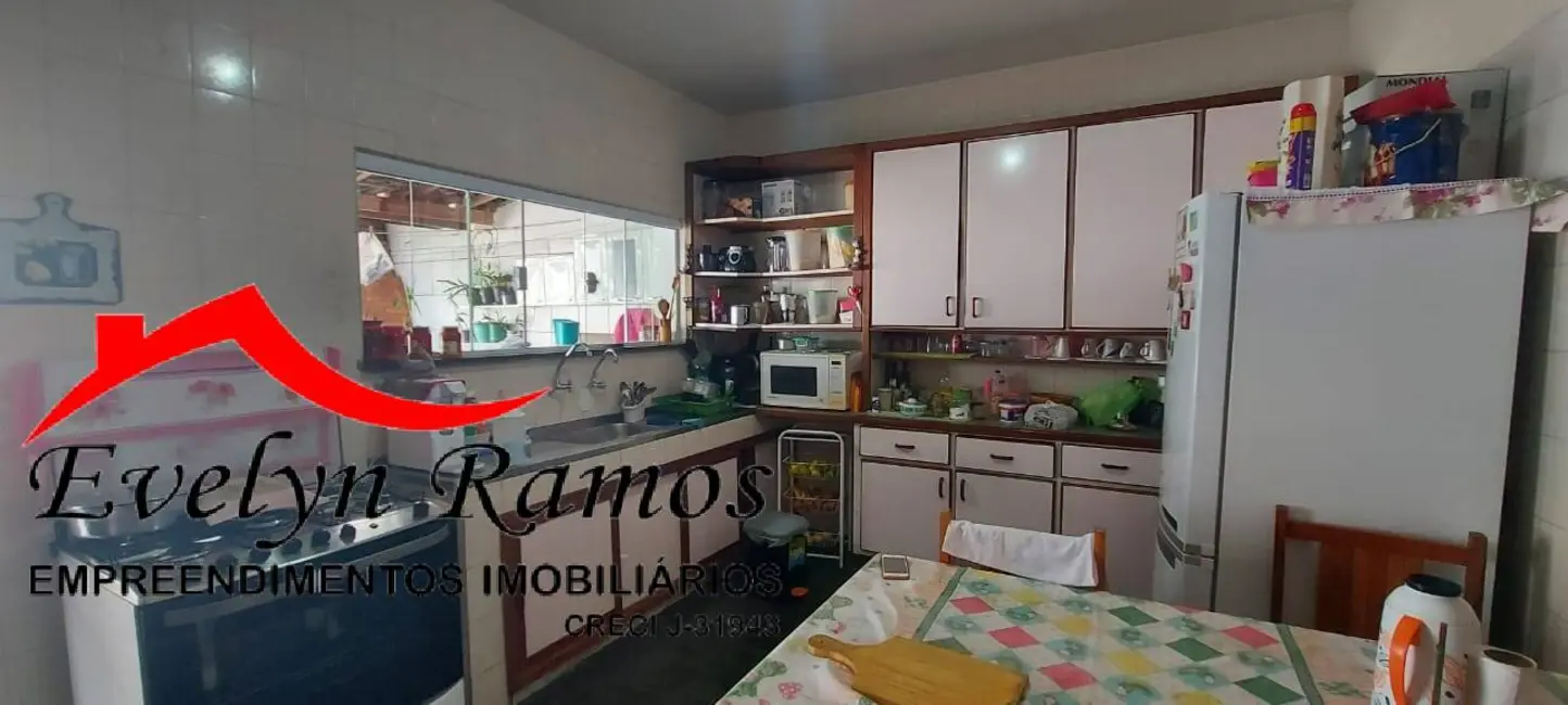 Foto 3 de Casa com 4 quartos à venda, 267m2 em Salto De Pirapora - SP