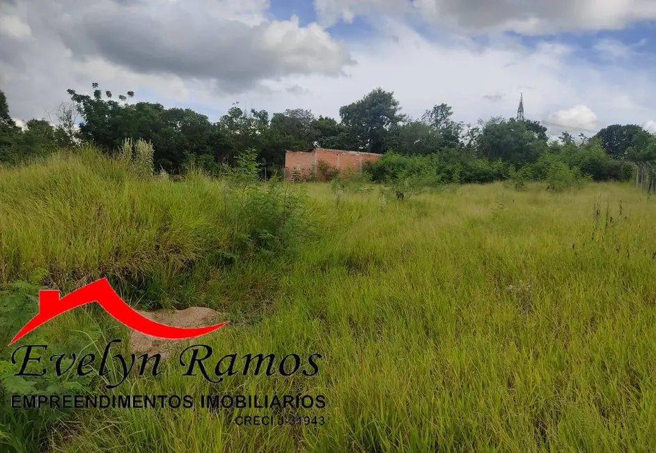 Foto 3 de Terreno / Lote à venda, 1649m2 em Salto De Pirapora - SP