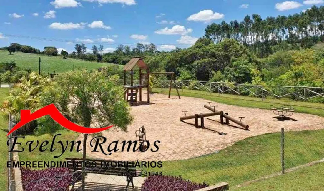 Foto 3 de Terreno / Lote à venda, 1000m2 em Salto De Pirapora - SP