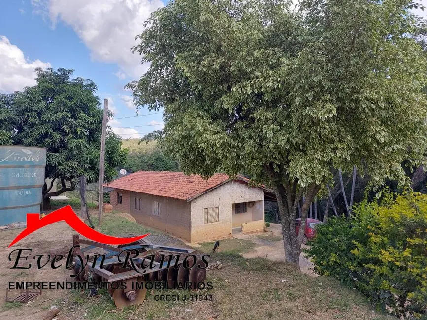 Foto 1 de Chácara com 3 quartos à venda em Salto De Pirapora - SP