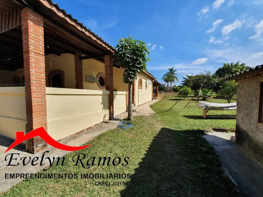 Foto 5 de Chácara com 2 quartos à venda e para alugar, 2000m2 em Salto De Pirapora - SP