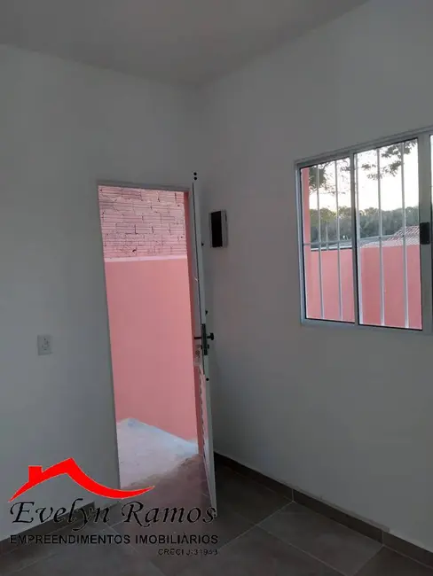 Foto 4 de Casa com 2 quartos à venda em Salto De Pirapora - SP