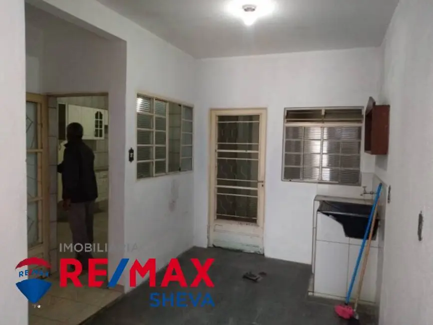 Sobrado com 5 quartos para alugar em Salto De Pirapora - SP - imagem 5 Foto 5 de Sobrado com 5 quartos para alugar em Salto De Pirapora - SP