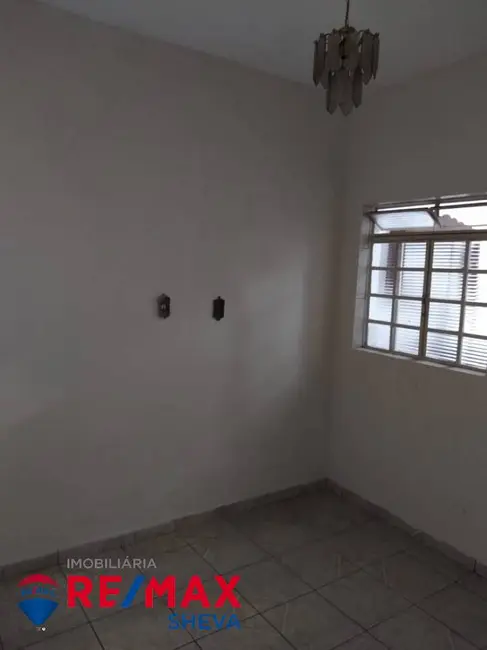 Sobrado com 5 quartos para alugar em Salto De Pirapora - SP - imagem 9 Foto 9 de Sobrado com 5 quartos para alugar em Salto De Pirapora - SP