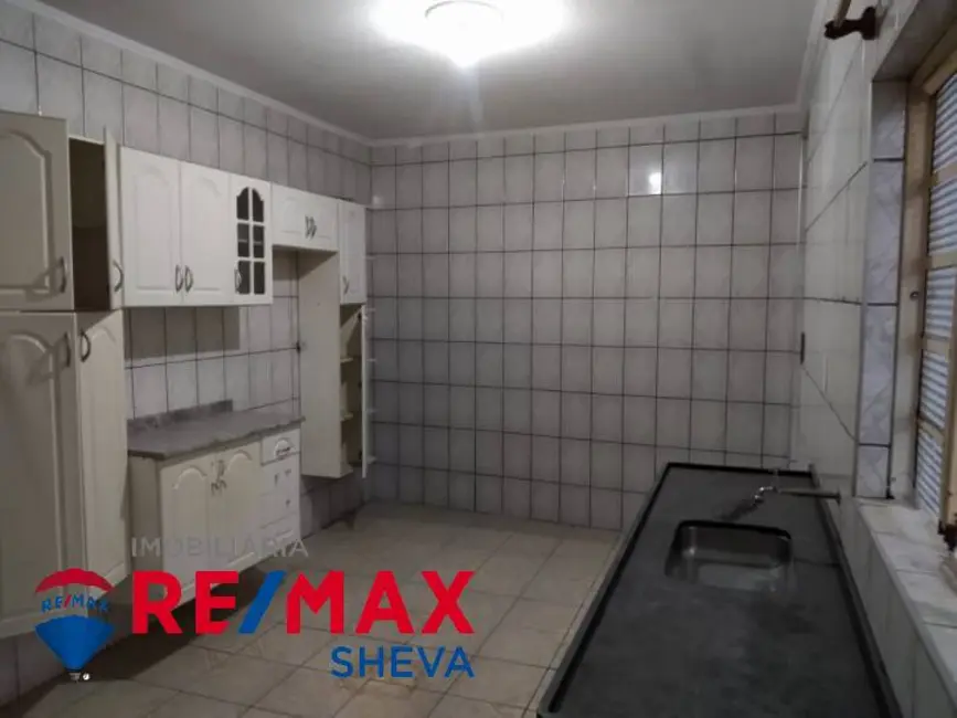 Sobrado com 5 quartos para alugar em Salto De Pirapora - SP - imagem 6 Foto 6 de Sobrado com 5 quartos para alugar em Salto De Pirapora - SP