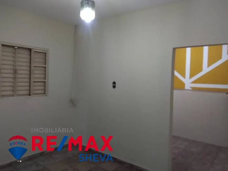 Sobrado com 5 quartos para alugar em Salto De Pirapora - SP - imagem 8 Foto 8 de Sobrado com 5 quartos para alugar em Salto De Pirapora - SP