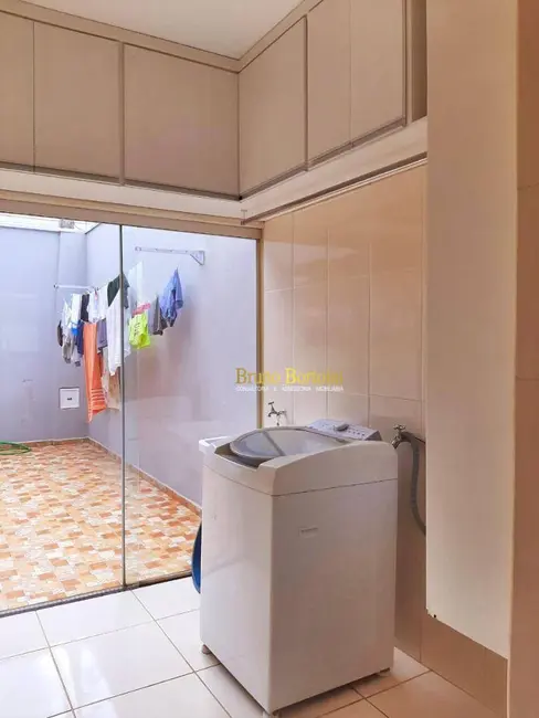 Casa com 2 quartos à venda, 160m2 em Jardim Santa Clara II, Rio Claro - SP - imagem 9 Foto 9 de Casa com 2 quartos à venda, 160m2 em Jardim Santa Clara II, Rio Claro - SP