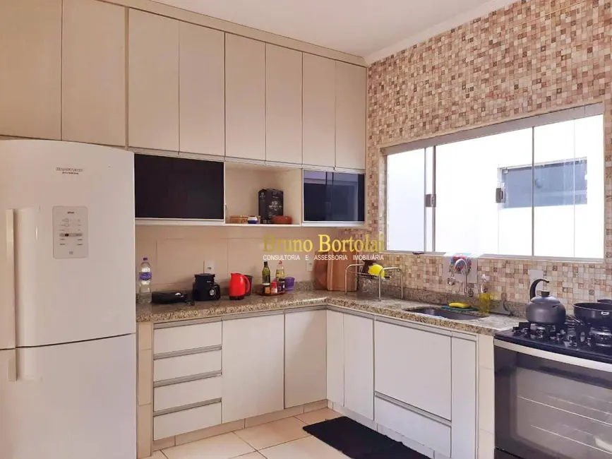 Casa com 2 quartos à venda, 160m2 em Jardim Santa Clara II, Rio Claro - SP - imagem 8 Foto 8 de Casa com 2 quartos à venda, 160m2 em Jardim Santa Clara II, Rio Claro - SP