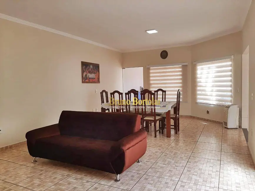 Casa com 2 quartos à venda, 160m2 em Jardim Santa Clara II, Rio Claro - SP - imagem 5 Foto 5 de Casa com 2 quartos à venda, 160m2 em Jardim Santa Clara II, Rio Claro - SP