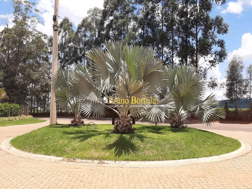 Terreno / Lote à venda, 420m2 em Analandia - SP - imagem 3 Foto 3 de Terreno / Lote à venda, 420m2 em Analandia - SP