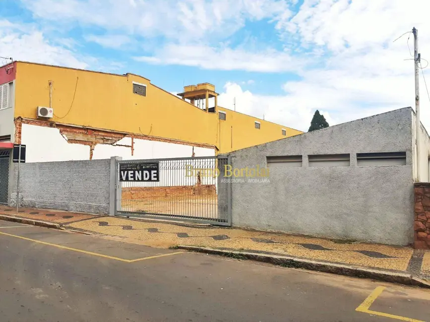 Terreno / Lote à venda e para alugar, 817m2 em Centro, Rio Claro - SP - imagem 3 Foto 3 de Terreno / Lote à venda e para alugar, 817m2 em Centro, Rio Claro - SP