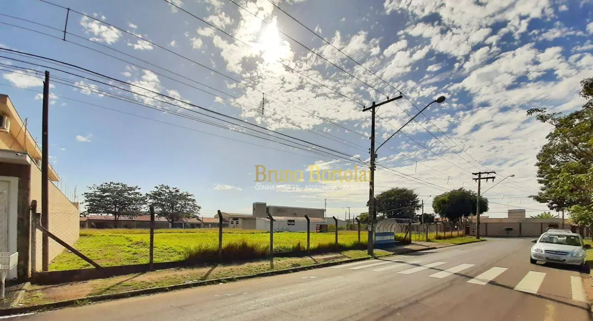 Terreno / Lote à venda, 3240m2 em Jardim Floridiana, Rio Claro - SP - imagem 6 Foto 6 de Terreno / Lote à venda, 3240m2 em Jardim Floridiana, Rio Claro - SP
